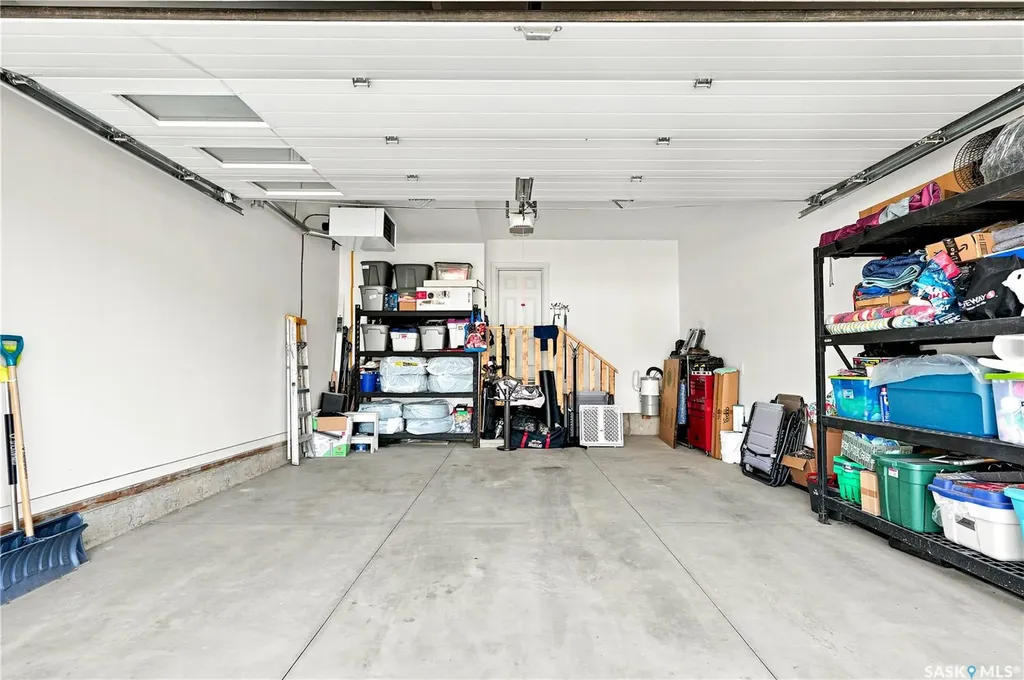 850 Brighton Gate Saskatoon SK S7V 1L2