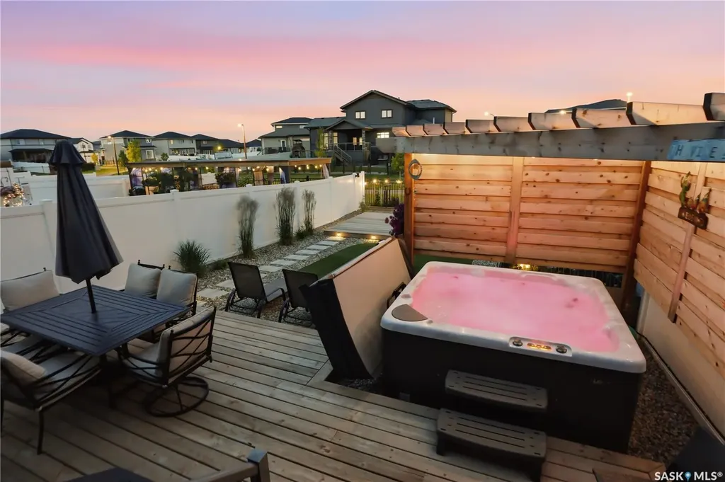 850 Brighton Gate Saskatoon SK S7V 1L2