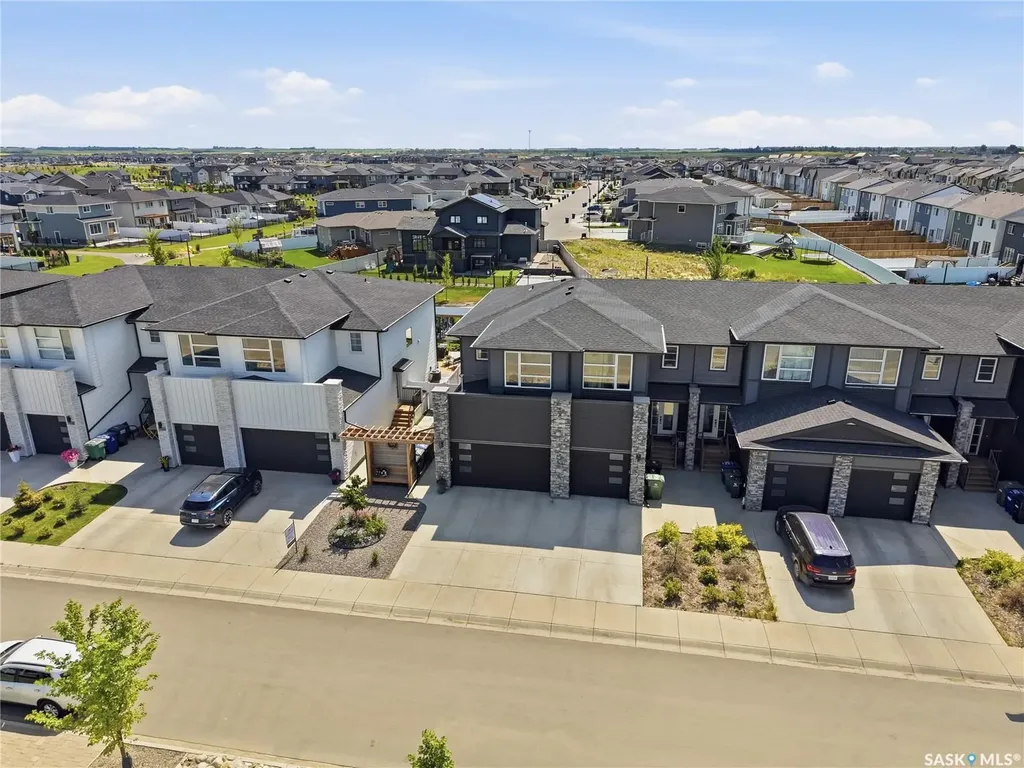850 Brighton Gate Saskatoon SK S7V 1L2