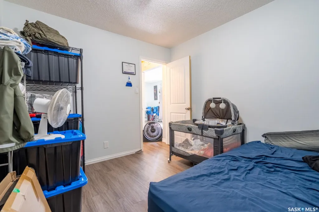 725 Cameron Street Regina SK S4T 2S2