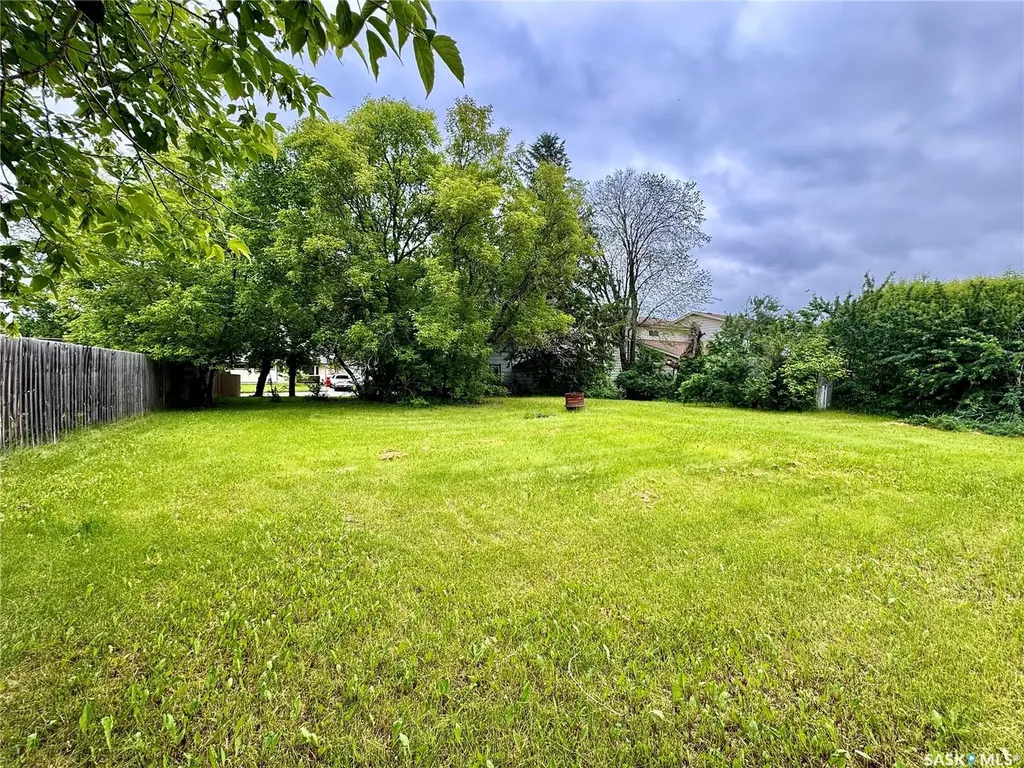 512 Maple Street Esterhazy SK S0A 0X0