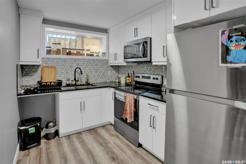 3204 Crosbie Crescent Regina SK S4V 3S4