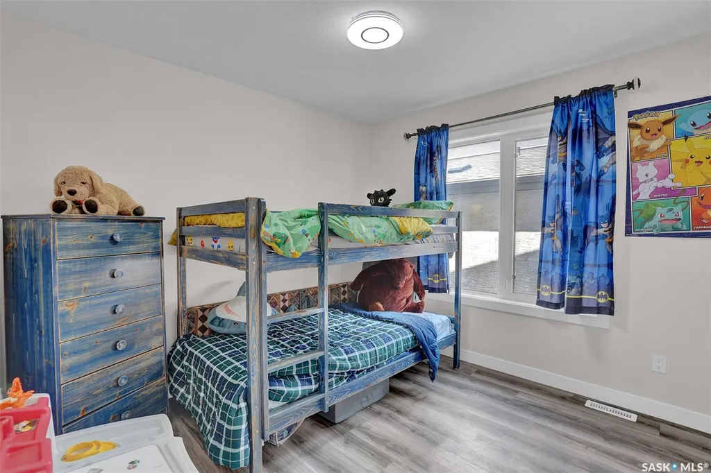 3204 Crosbie Crescent Regina SK S4V 3S4