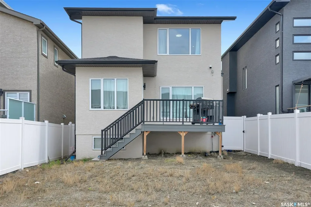 3204 Crosbie Crescent Regina SK S4V 3S4