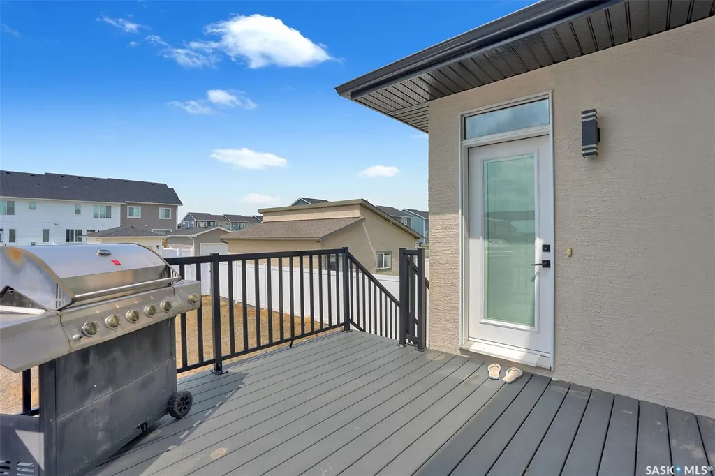 3204 Crosbie Crescent Regina SK S4V 3S4