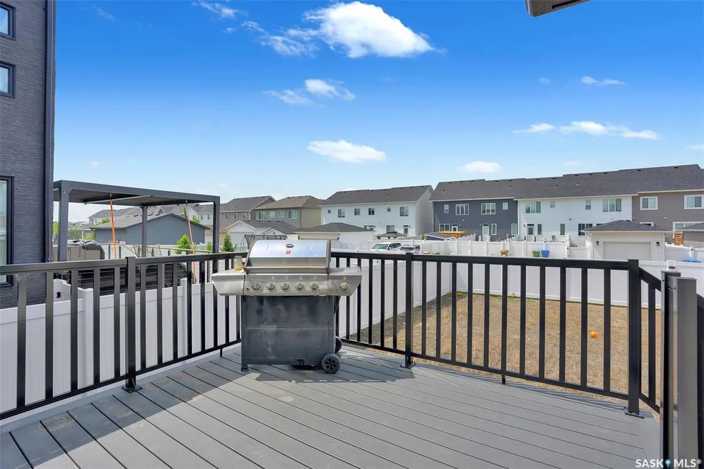 3204 Crosbie Crescent Regina SK S4V 3S4