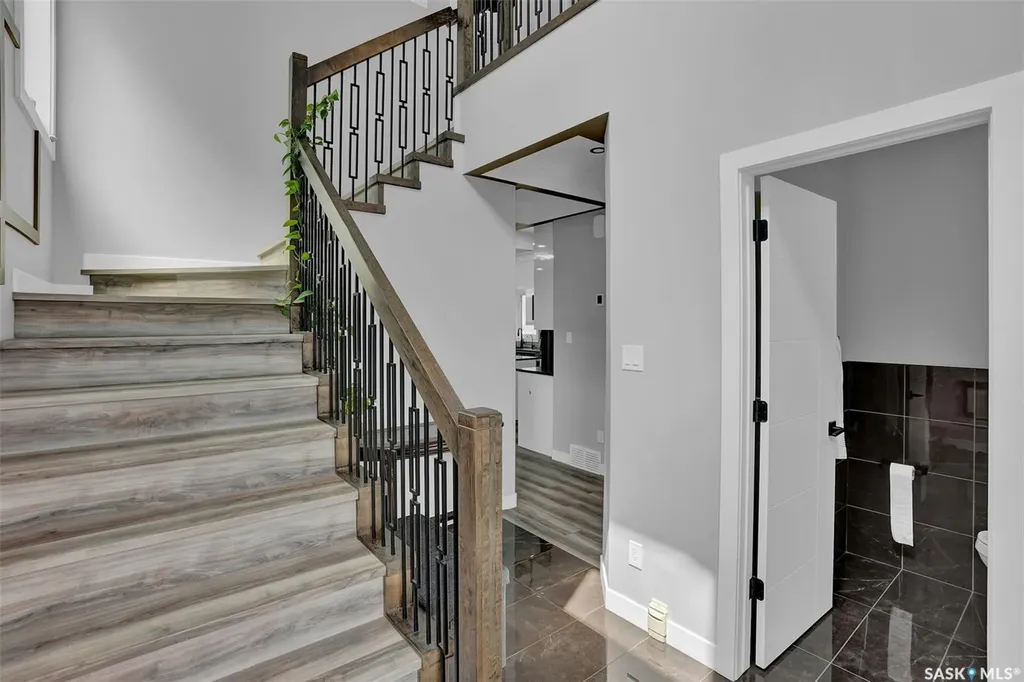 3204 Crosbie Crescent Regina SK S4V 3S4