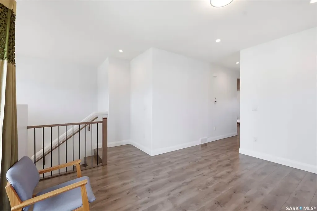 434 Mcarthur Crescent Saskatoon SK S7L 6Y3