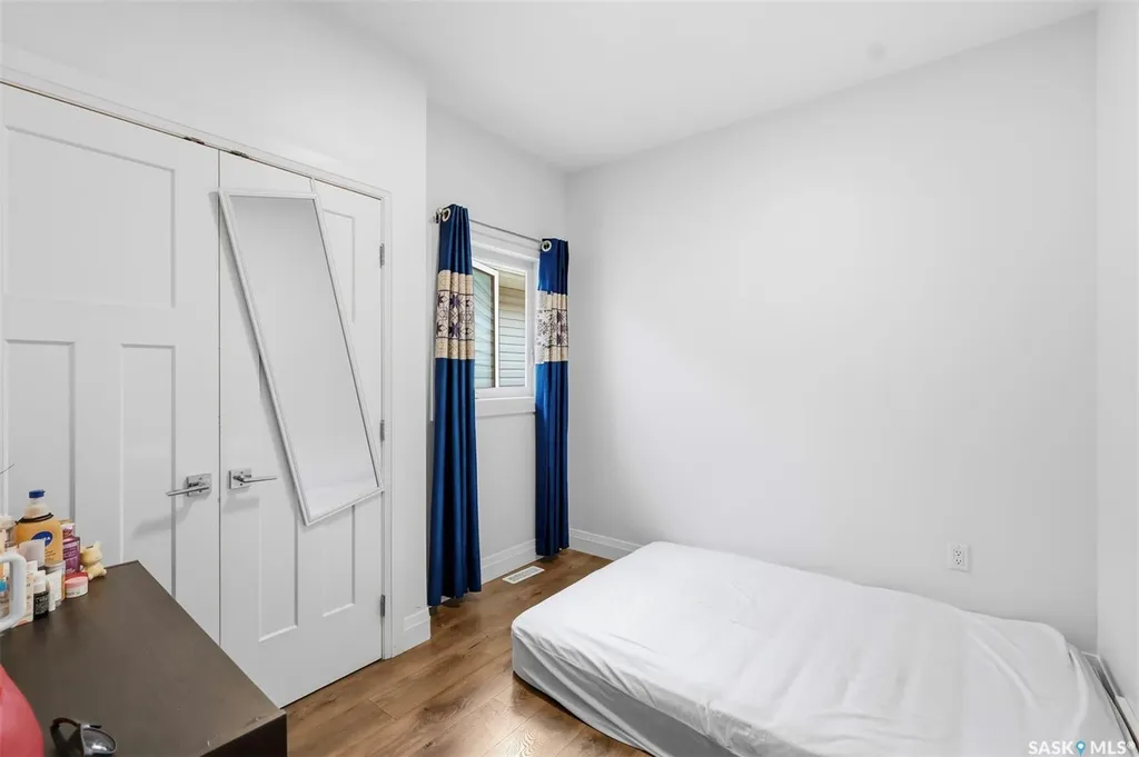 434 Mcarthur Crescent Saskatoon SK S7L 6Y3