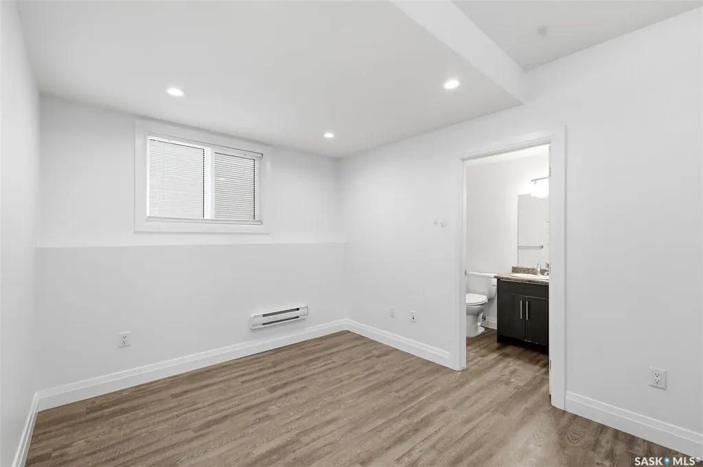 434 Mcarthur Crescent Saskatoon SK S7L 6Y3