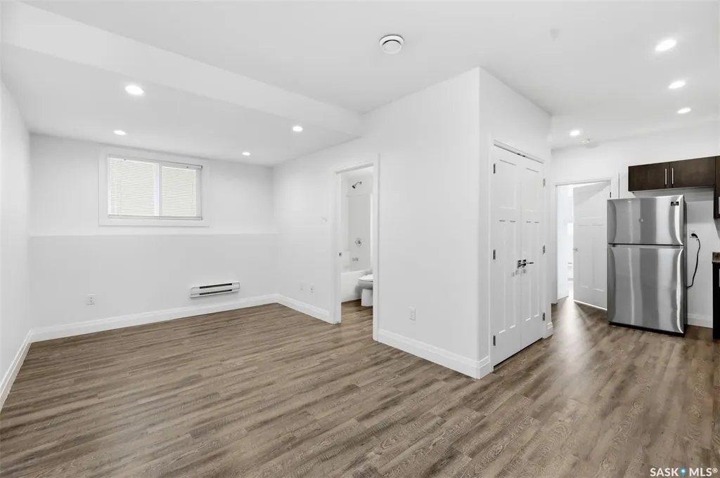434 Mcarthur Crescent Saskatoon SK S7L 6Y3