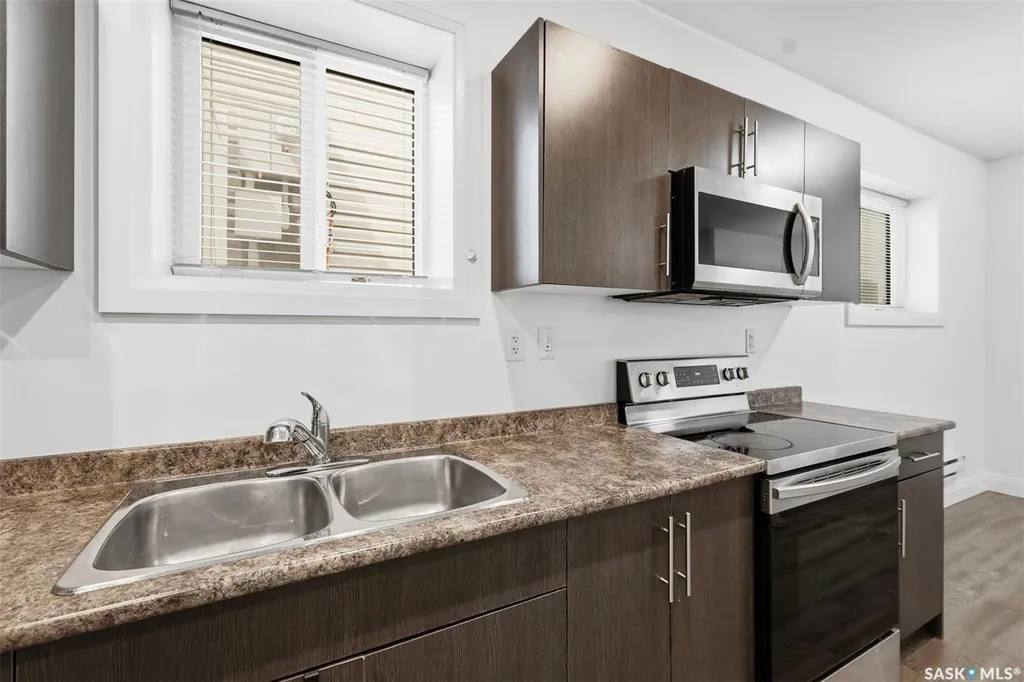 434 Mcarthur Crescent Saskatoon SK S7L 6Y3