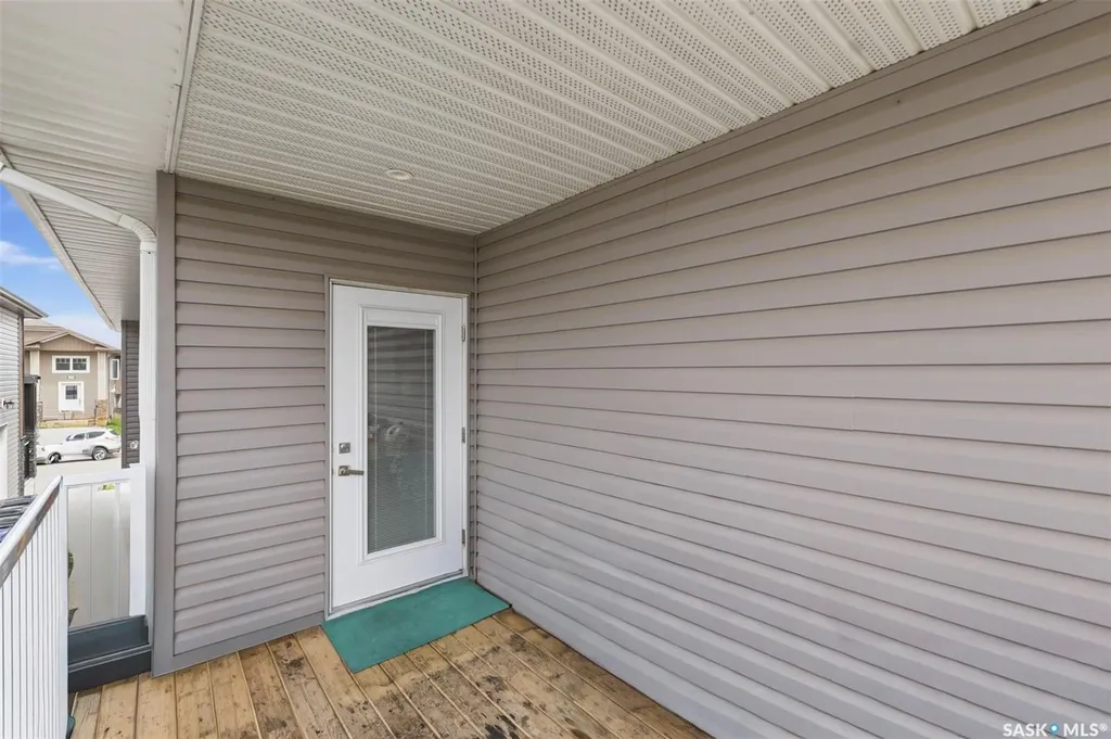 434 Mcarthur Crescent Saskatoon SK S7L 6Y3
