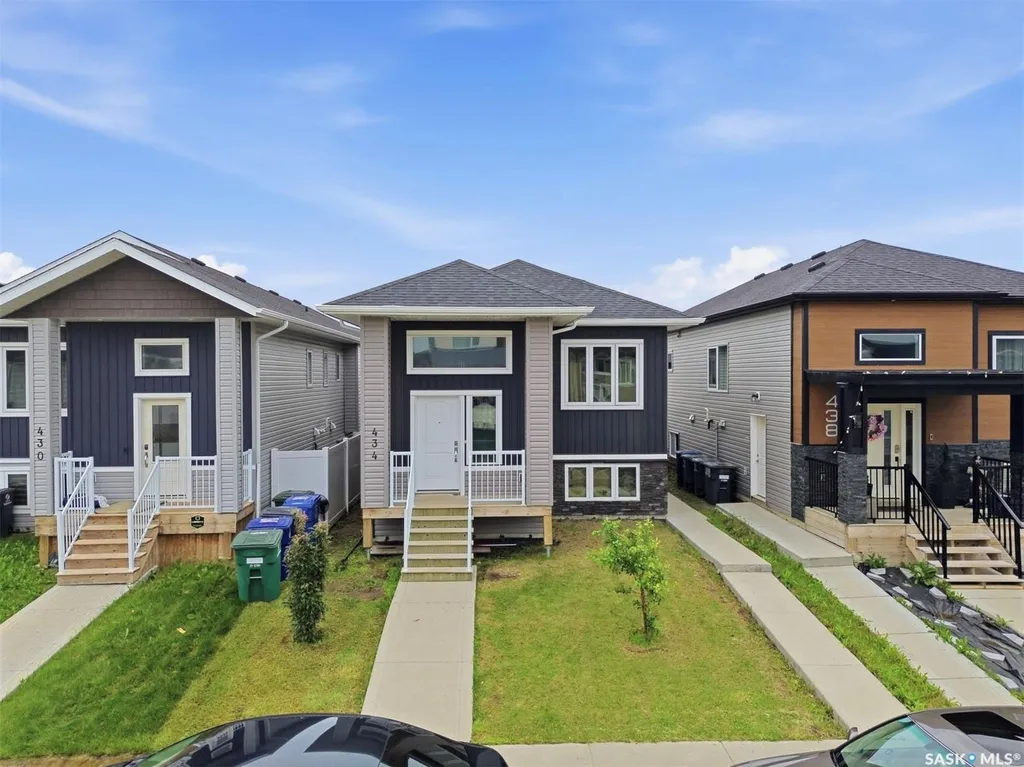434 Mcarthur Crescent Saskatoon SK S7L 6Y3