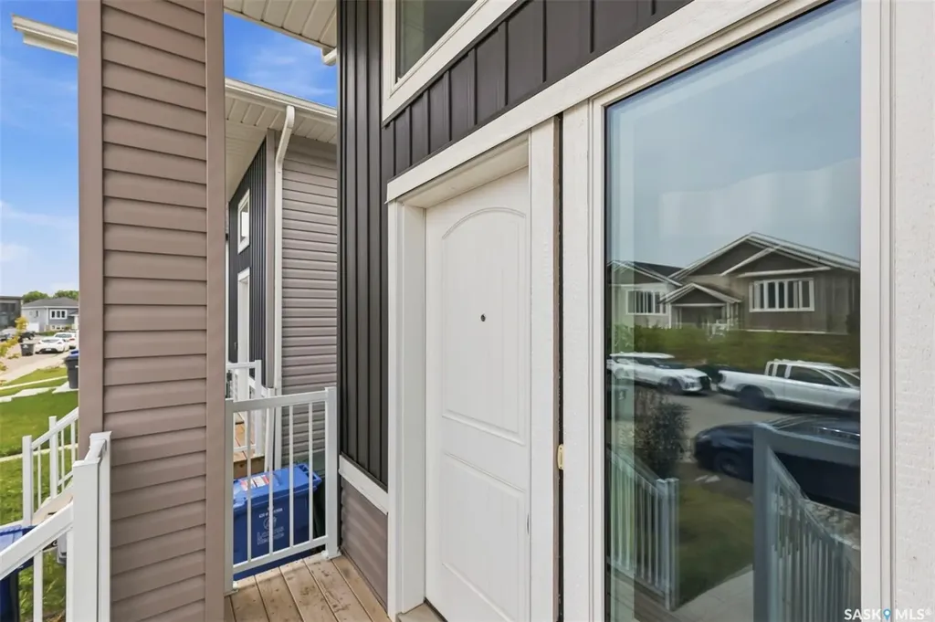 434 Mcarthur Crescent Saskatoon SK S7L 6Y3