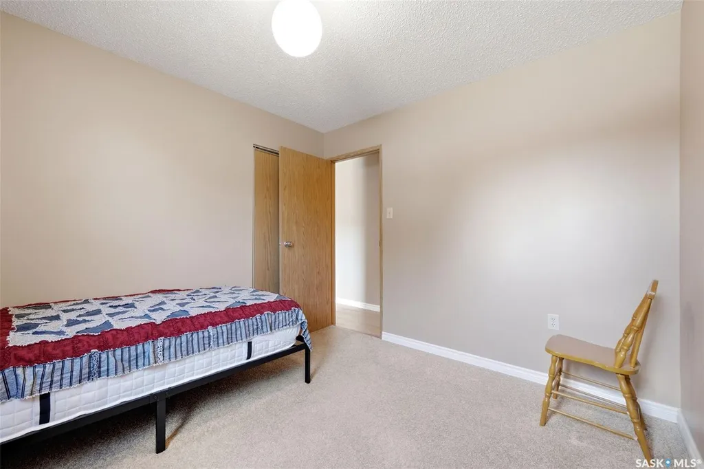 2921 Harding Street Regina SK S4V 1B9