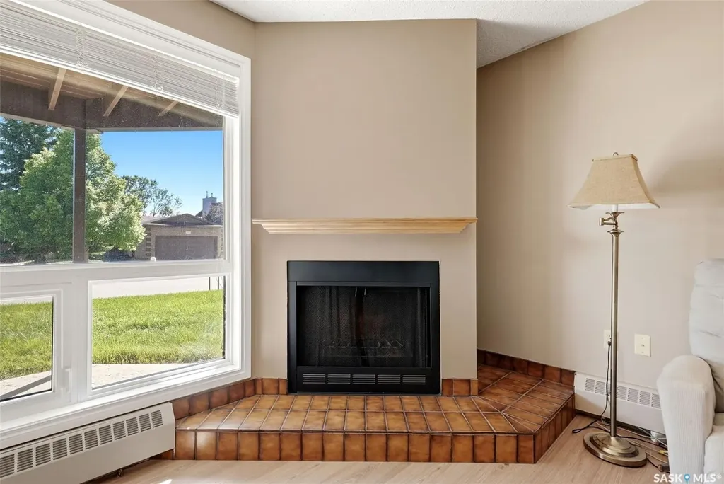 2921 Harding Street Regina SK S4V 1B9