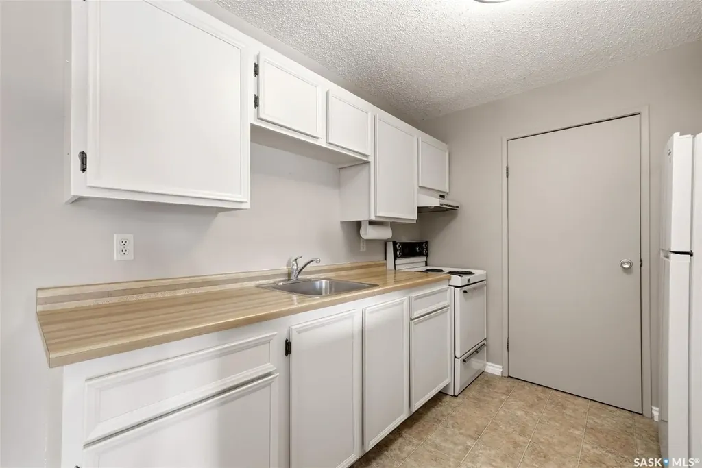 2921 Harding Street Regina SK S4V 1B9