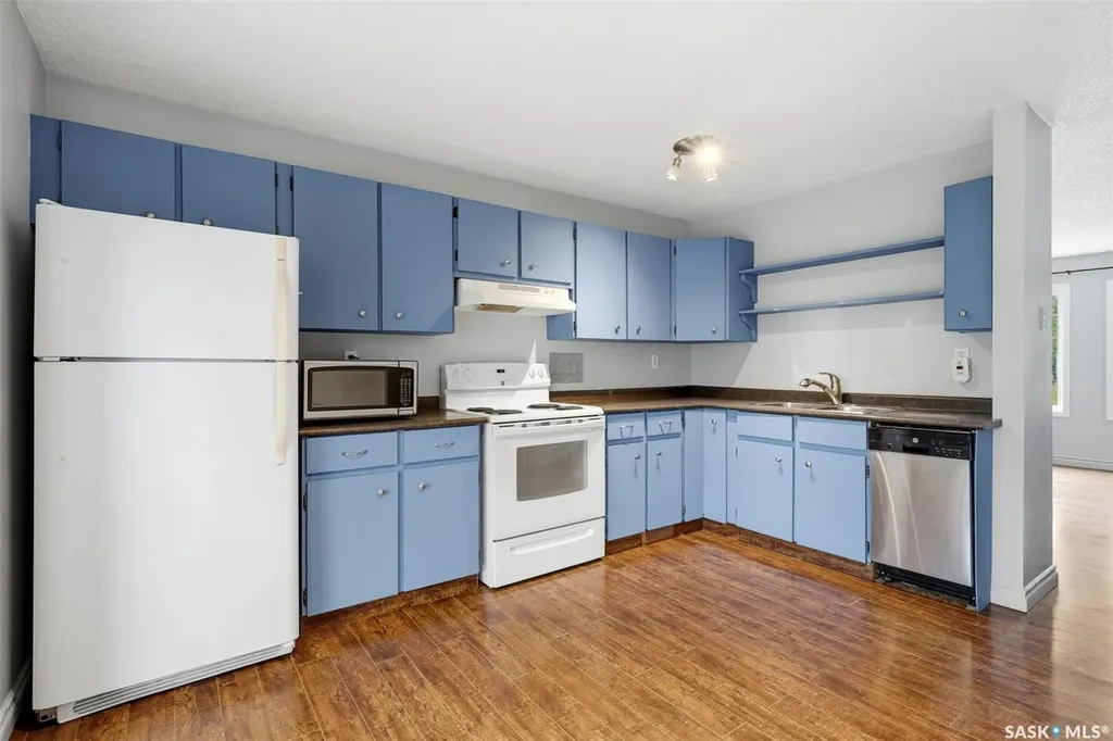 766 Hayworth Crescent N Regina SK S4X 1Y1