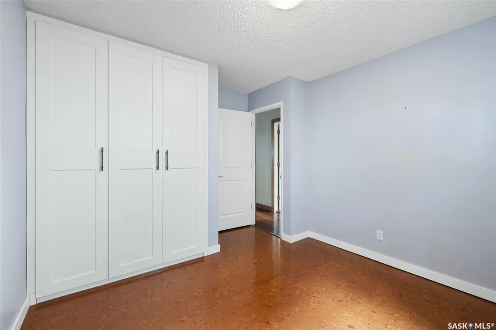 34 Plainsview Drive Regina SK S4S 6K3
