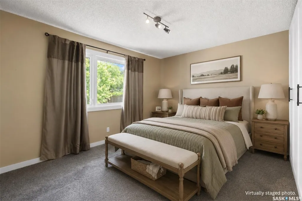 34 Plainsview Drive Regina SK S4S 6K3