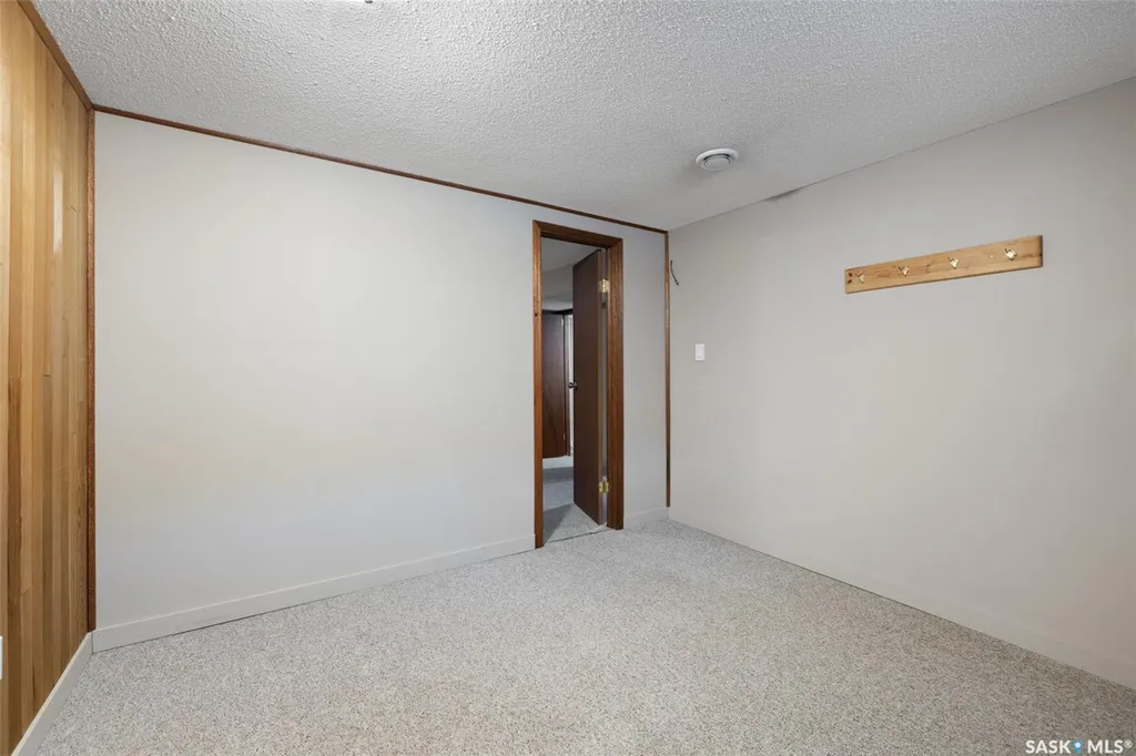34 Plainsview Drive Regina SK S4S 6K3