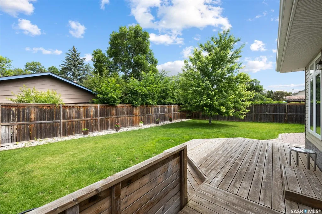 34 Plainsview Drive Regina SK S4S 6K3