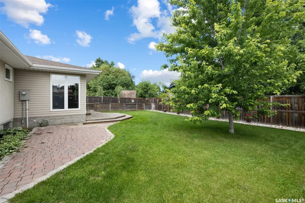 34 Plainsview Drive Regina SK S4S 6K3
