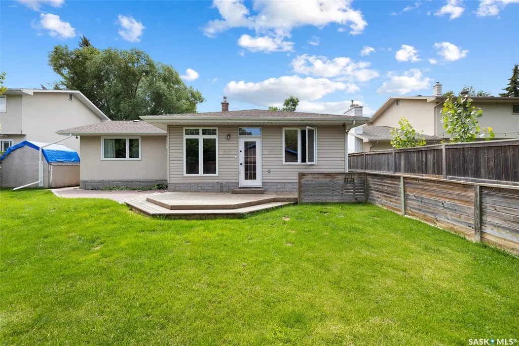 34 Plainsview Drive Regina SK S4S 6K3