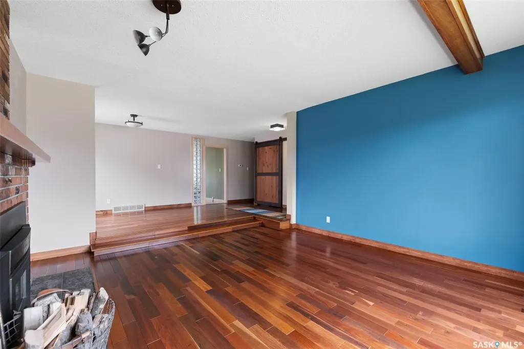 34 Plainsview Drive Regina SK S4S 6K3