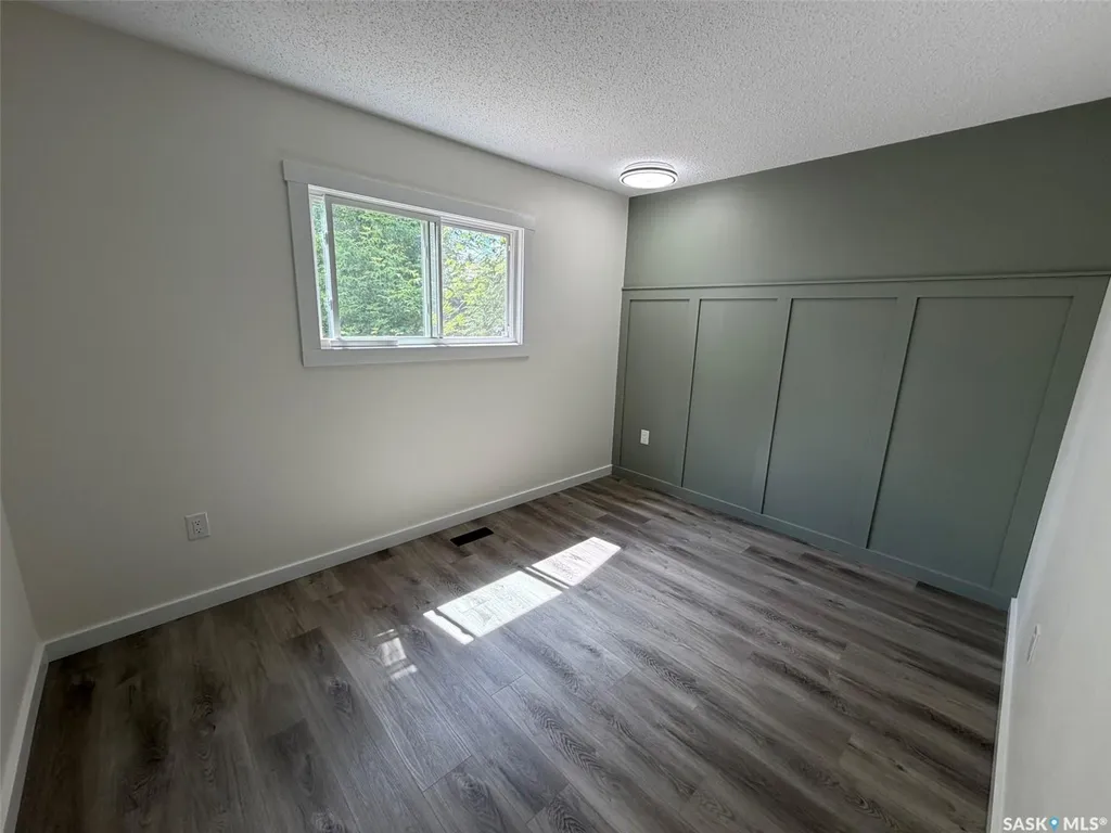 565 32nd Street W Prince Albert SK S6V 6B7