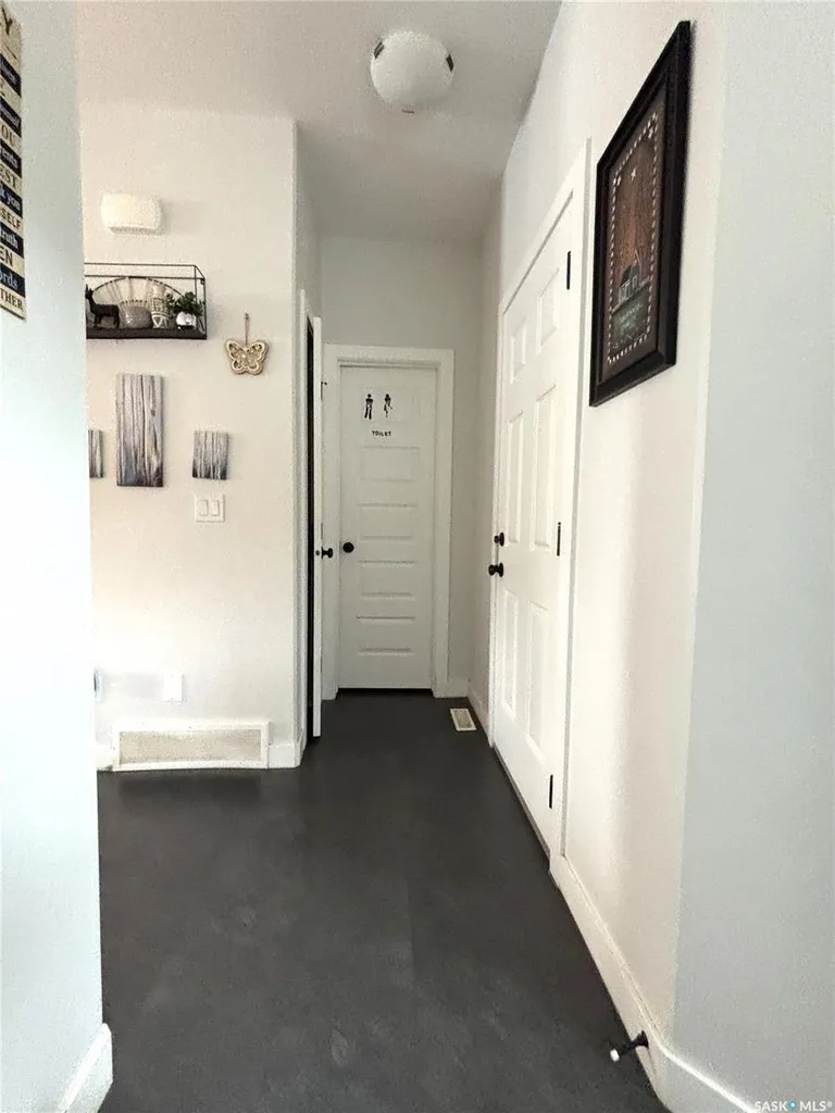 254 Aniskotaw Manor Saskatoon SK S7V 1L9