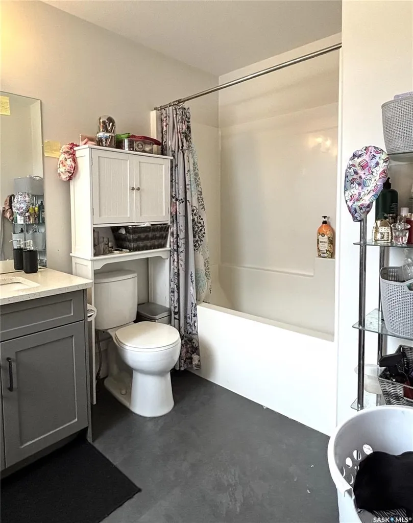 254 Aniskotaw Manor Saskatoon SK S7V 1L9