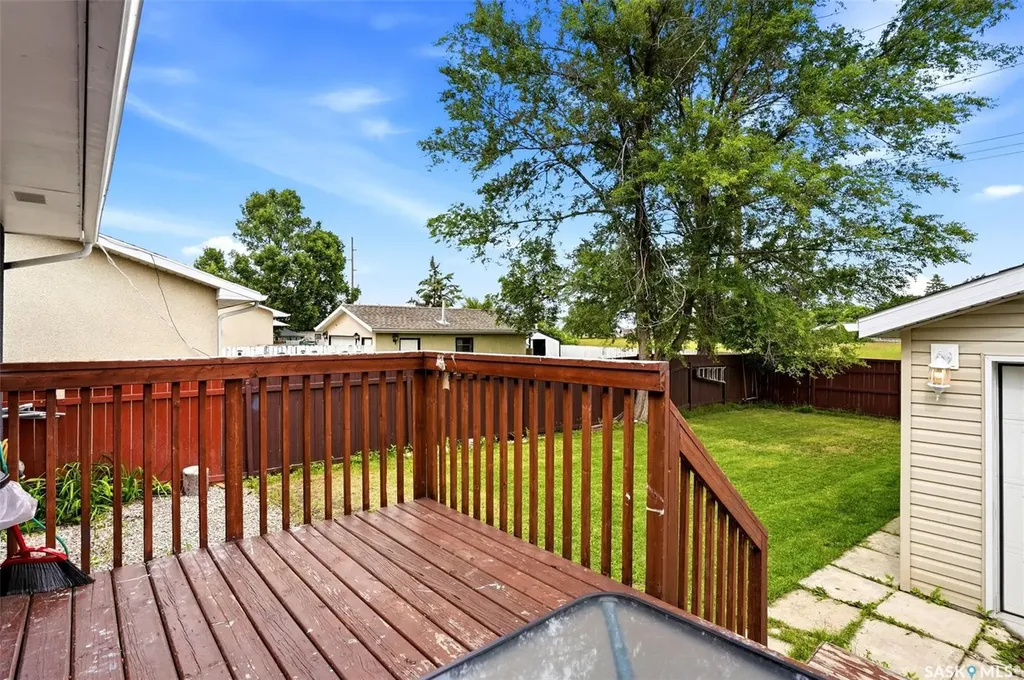 46 Mossing Bay Regina SK S4N 4H4