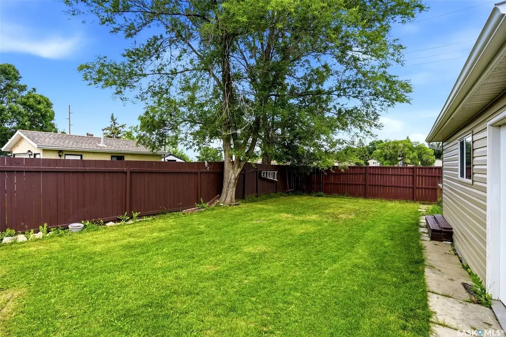 46 Mossing Bay Regina SK S4N 4H4