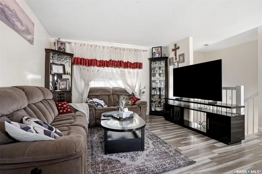 46 Mossing Bay Regina SK S4N 4H4
