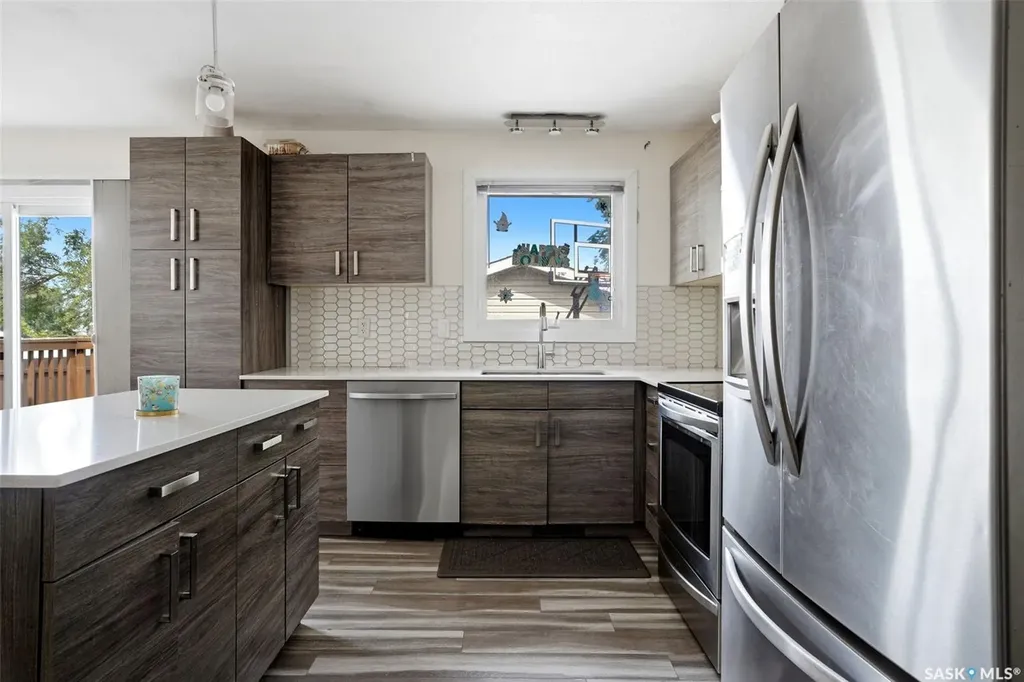 46 Mossing Bay Regina SK S4N 4H4