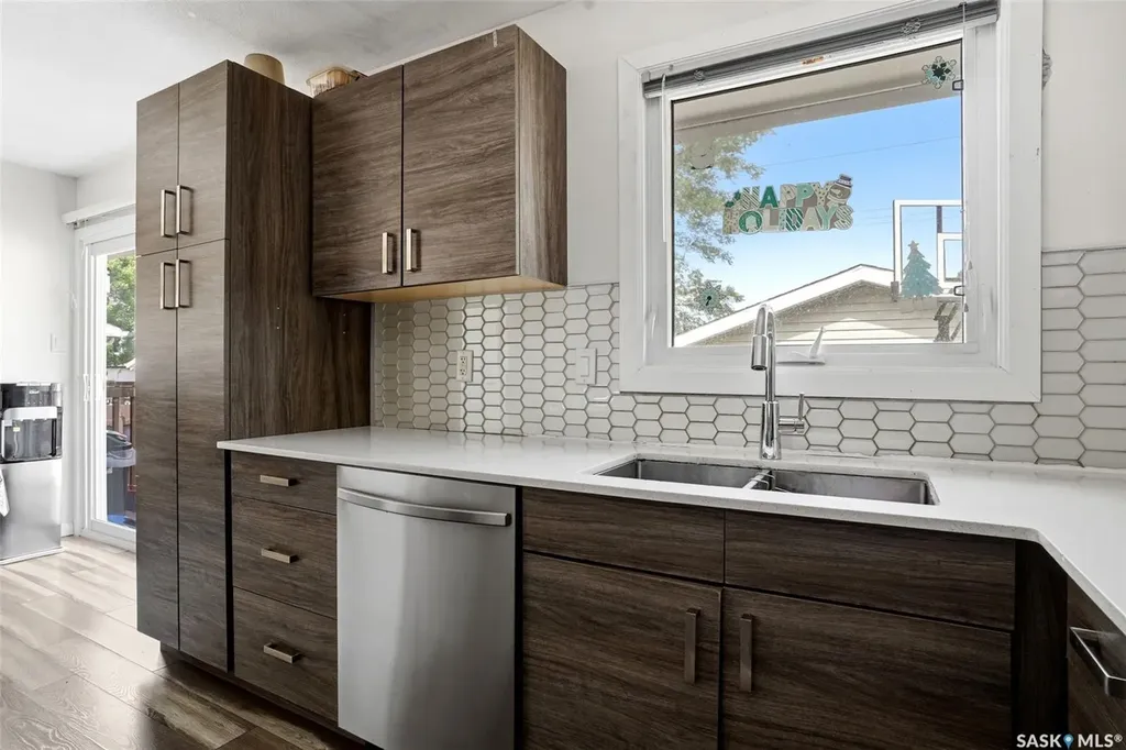 46 Mossing Bay Regina SK S4N 4H4