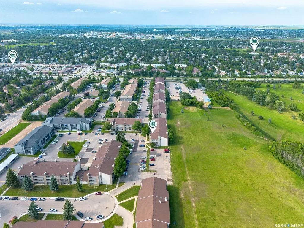 207C Tait Place Saskatoon SK S7H 5L8