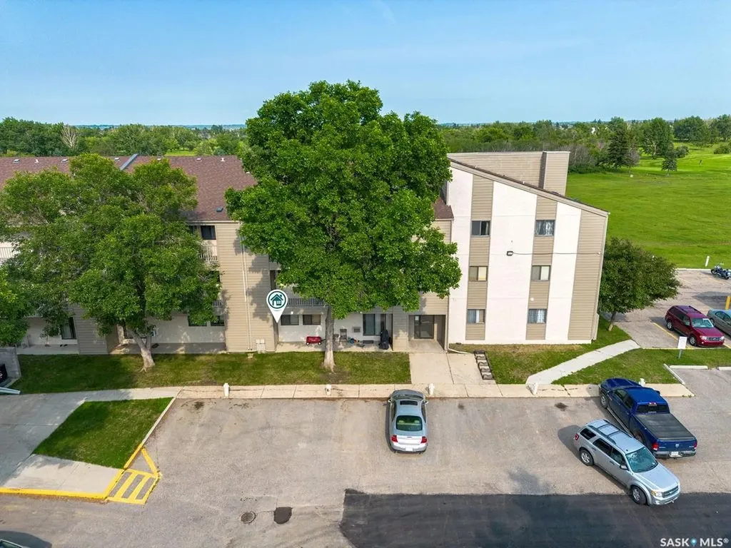 207C Tait Place Saskatoon SK S7H 5L8