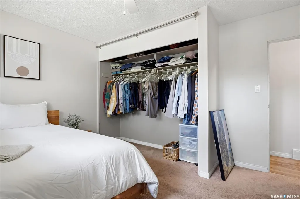 91 Cardinal Crescent Regina SK S4S 3H8