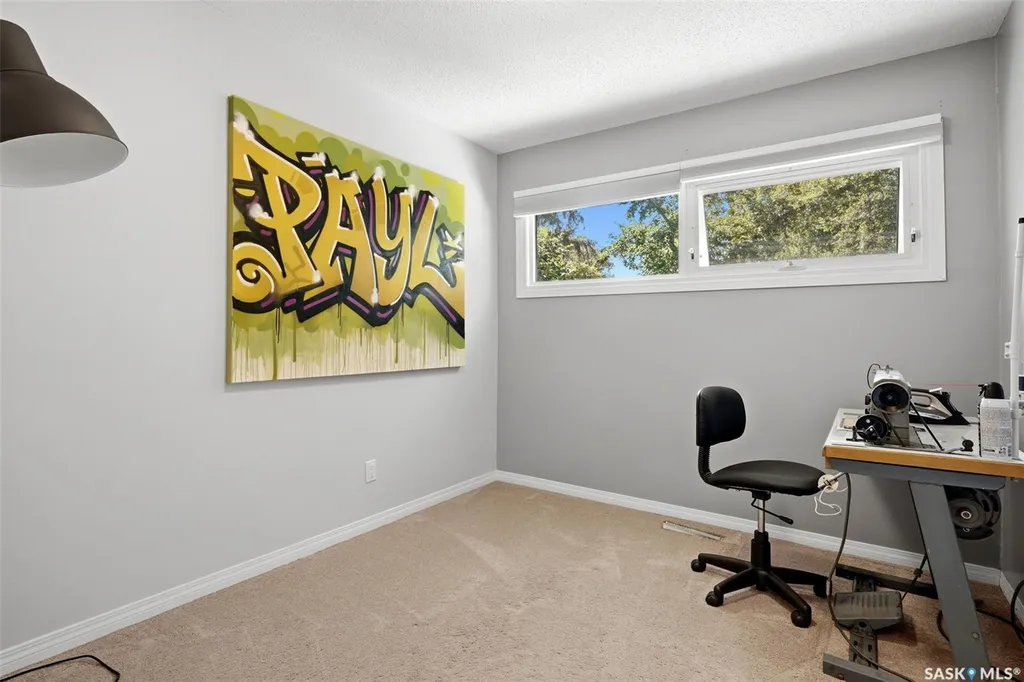 91 Cardinal Crescent Regina SK S4S 3H8