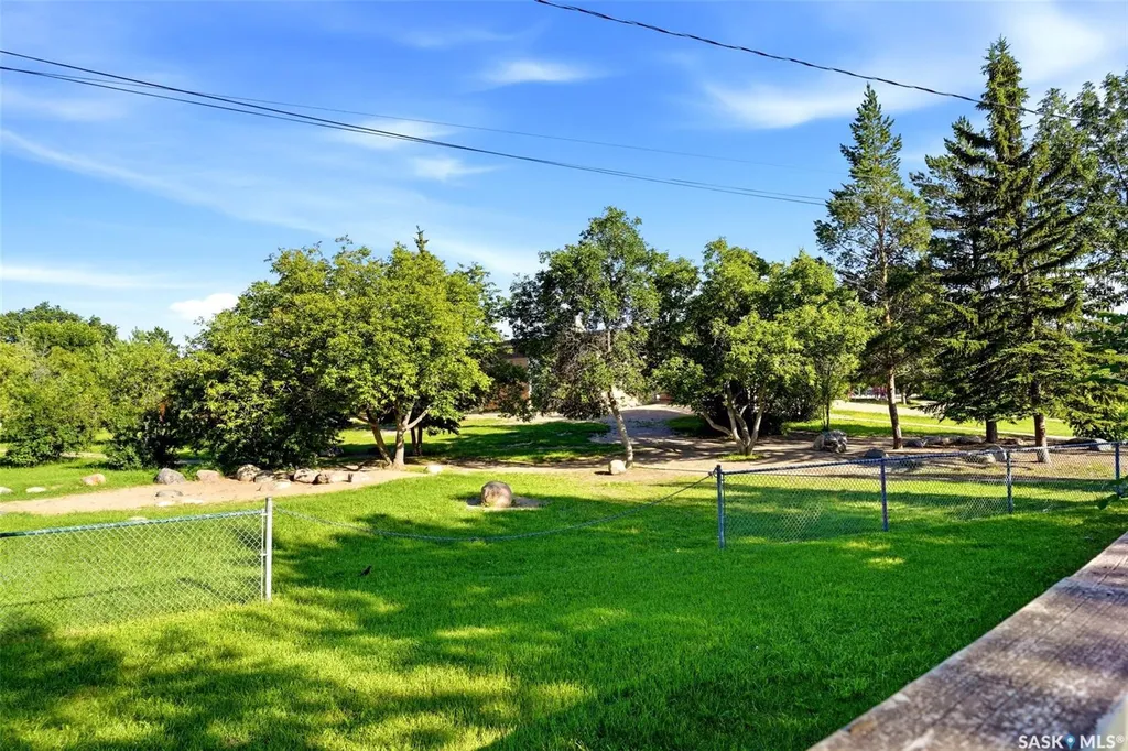 91 Cardinal Crescent Regina SK S4S 3H8