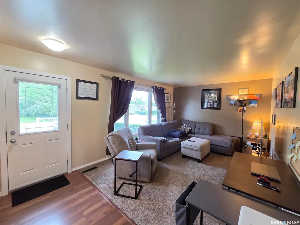 320 6th Street W Carlyle SK S0C 0R0