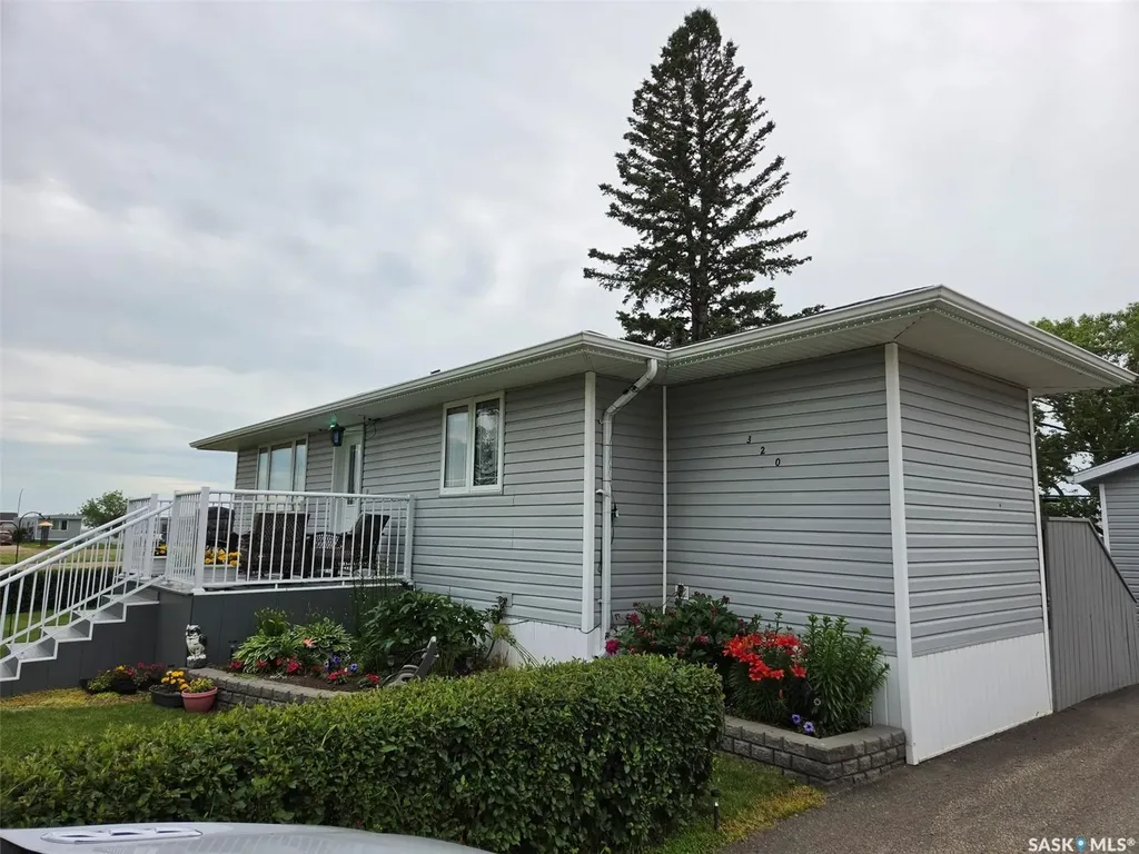 320 6th Street W Carlyle SK S0C 0R0