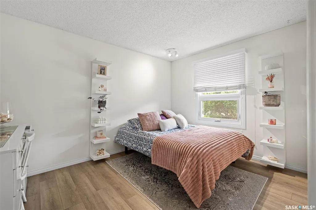 47 Green Meadow Road Regina SK S4V 0A6