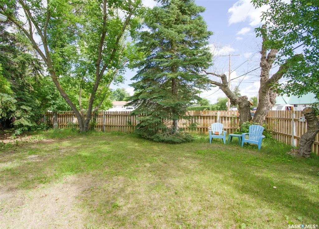 219 Nicoll Avenue Regina Beach SK S0G 4C0