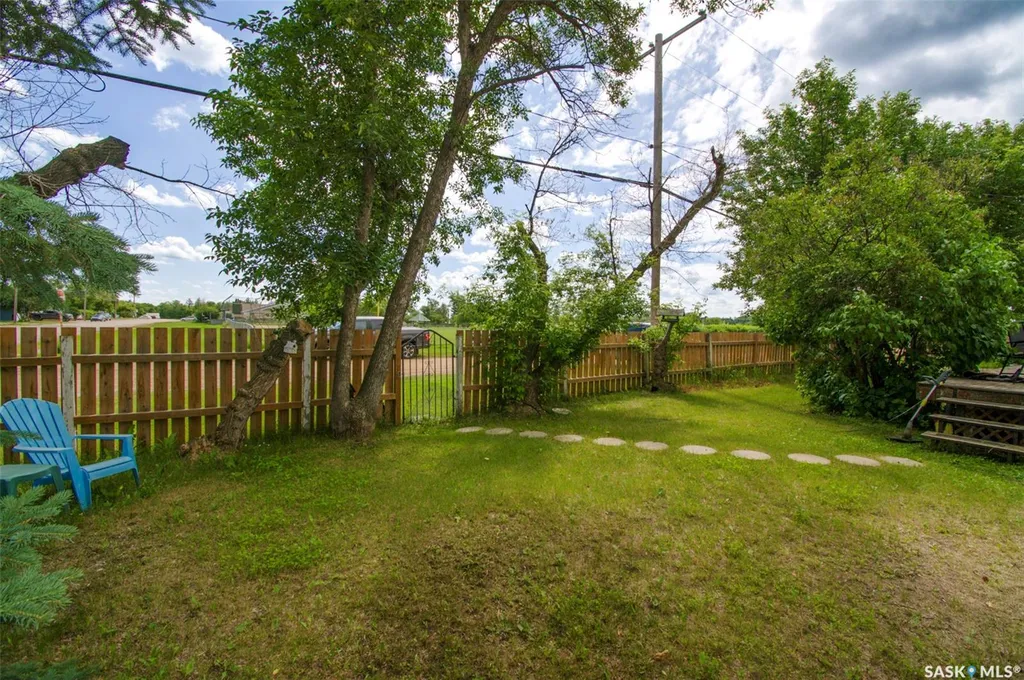 219 Nicoll Avenue Regina Beach SK S0G 4C0