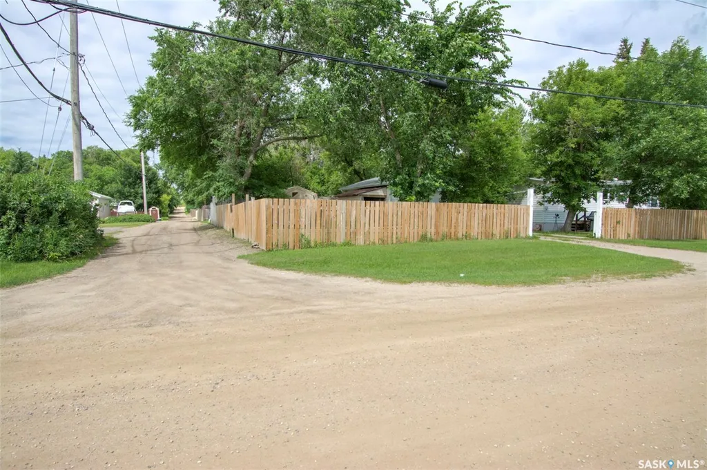 219 Nicoll Avenue Regina Beach SK S0G 4C0