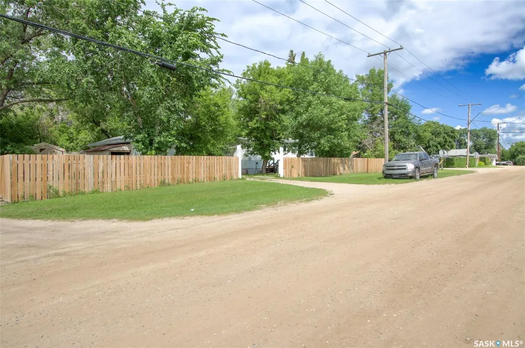 219 Nicoll Avenue Regina Beach SK S0G 4C0